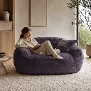 06-snug-loveseat-roxo-uma-pessoa.webp