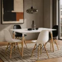 Mesa de jantar NORDIC com tampo branco e pés em madeira
