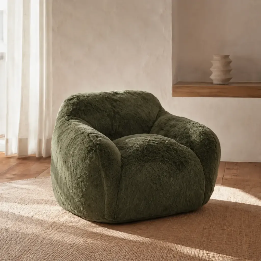 Snuggy Chair — Cadeirão em Pelo Sintético