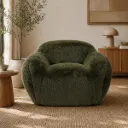 Snug Chair — Cadeirão em Pelo Sintético